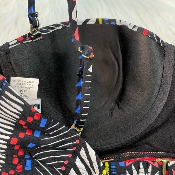 NWOT Bar III Multicolored Bikini Top Large - Picture 9 of 13